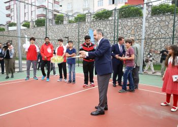 Gençlik ve Spor Bakanı Sayın Akif Çağatay Kılıç, Samsun’da Badminton Oynadı
