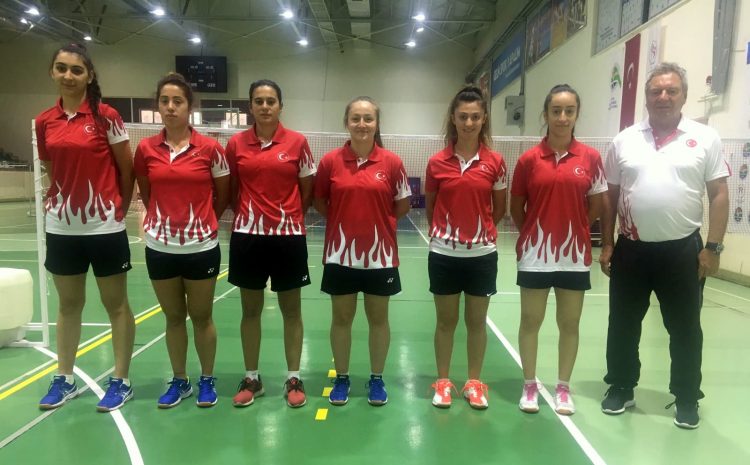 Gunther Huber, Badminton Milli Takımını Yalnız Bırakmadı