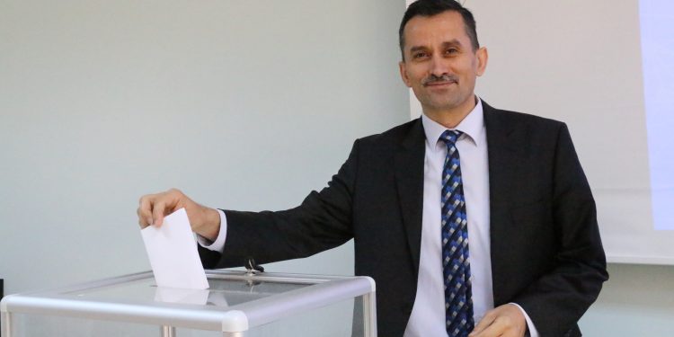 Murat Özmekik Yeniden Başkan Seçildi