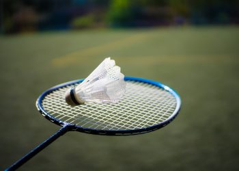 Elçiler Korta İniyor