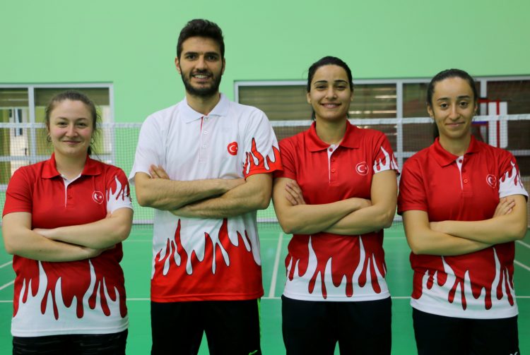 Badmintoncular Kota Puan Mücadelesi İçin Polonya’da