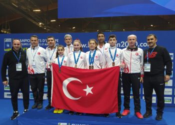 Avrupa 15 Yaş Altı Badminton Şampiyonasından 1 Gümüş, 2 Bronz Madalya