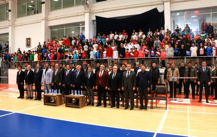 15 Yaş Altı Türkiye Şampiyonası Açılış Töreni Yapıldı