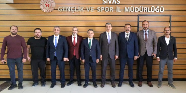 Sivas’ta Yapılacak Büyükler Türkiye Badminton Şampiyonası Hazırlıkları Devam Ediyor