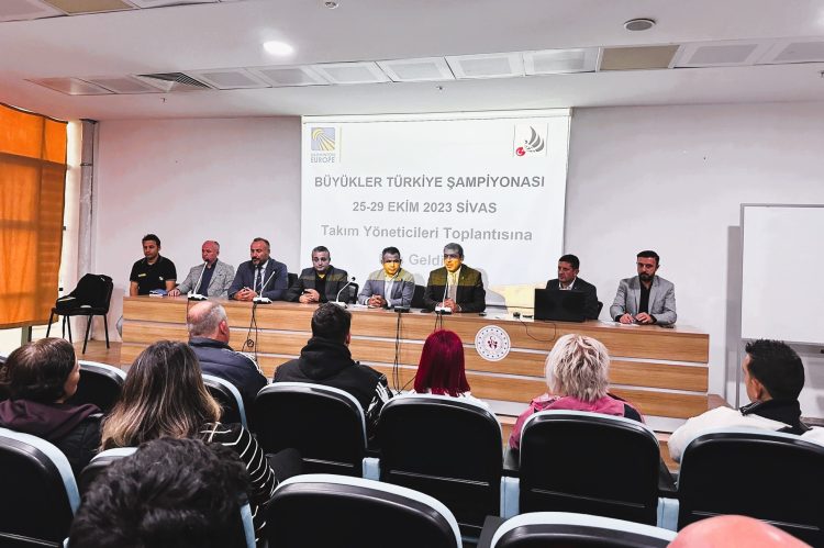 Büyükler Türkiye Badminton Şampiyonası Teknik Toplantısı Yapıldı