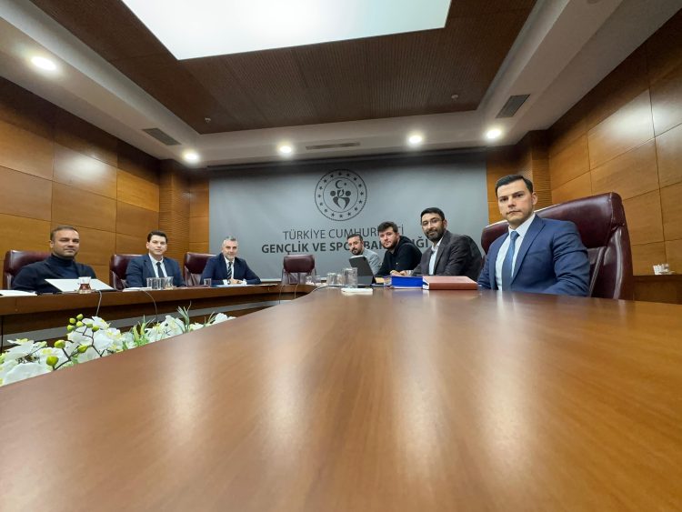 Badminton Federasyonu Genel Değerlendirme Toplantısı Yapıldı