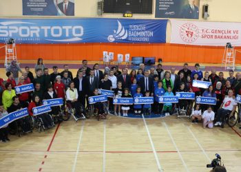 Para Badminton Türkiye Şampiyonası Açılış Töreni Yapıldı