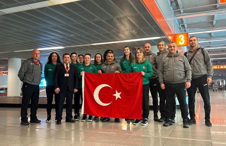 Büyükler Avrupa Kadınlar Milli Takımımız Varşova’da