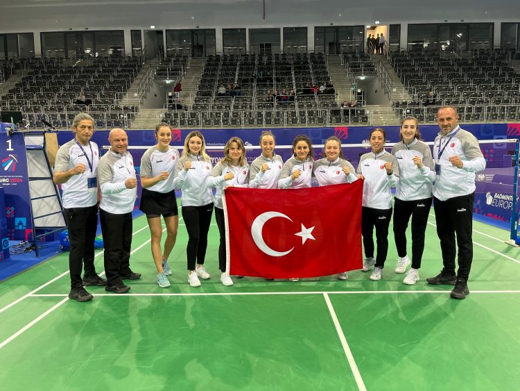 TÜRKİYE 4 – POLONYA 1