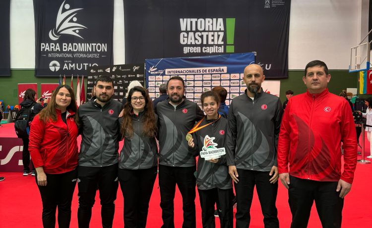 Para Badminton’da Tuğçe ÇELİK’ten Altın Madalya