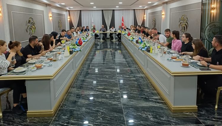 Hakemlerimize ve Federasyon Personelimize Akşam Yemeği