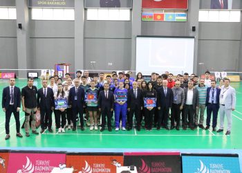 Türkçe Konuşan Ülkeler Badminton Turnuvası Açılış Töreni Yapıldı