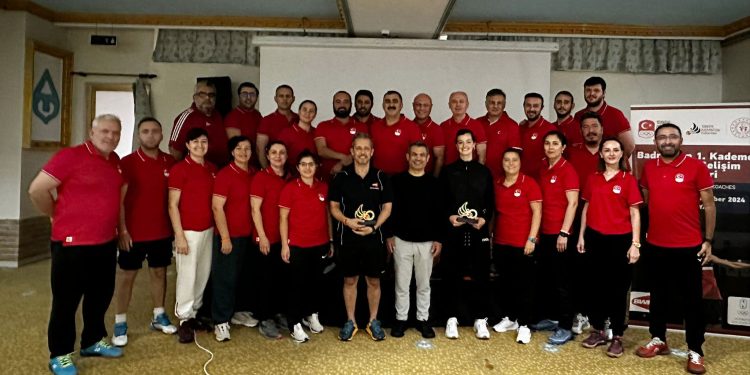 TMOK-BWF Level 1 Badminton Antrenörlük Kursu Yapıldı