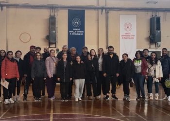 Denizli’de Badminton Aday Hakem Kursu Yapıldı