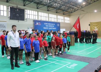 İşitme Engelliler Badminton Şampiyonası Açılış Töreni Yapıldı