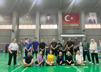 1.Kademe Badminton Antrenör Kursu Devam Ediyor