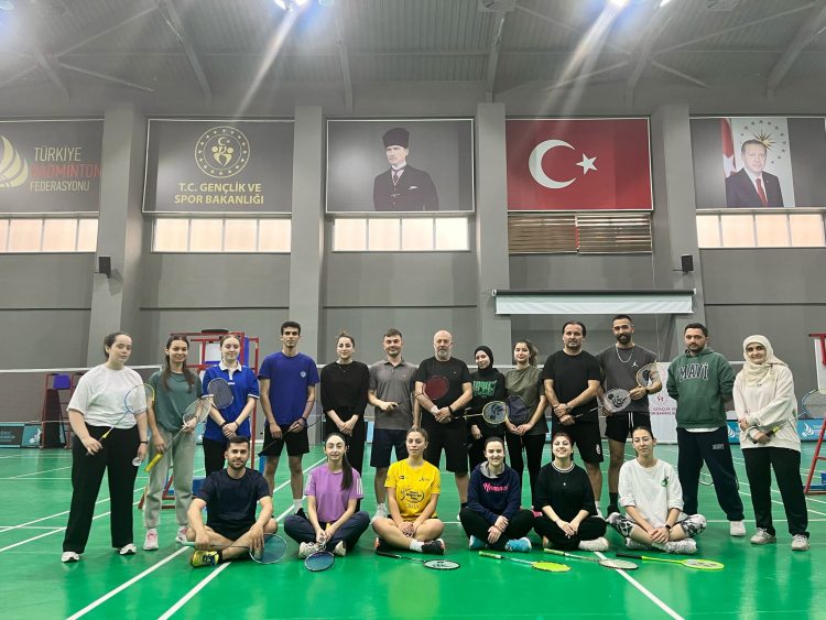 1.Kademe Badminton Antrenör Kursu Devam Ediyor
