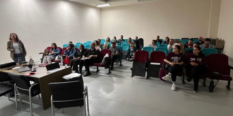 Uşak’ta Aday Hakem Kursu Düzenlendi