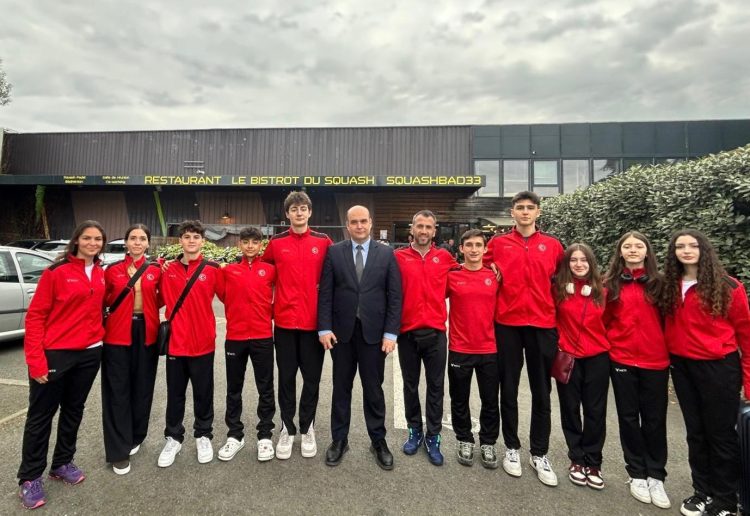 Squash U15 ve U17 Milli Takımımız Avrupa Şampiyonası için Fransa’da