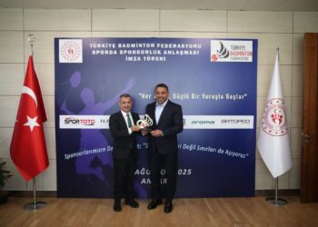 Türkiye Badminton Federasyonu Sporda Sponsorluk Anlaşması İmza Töreni