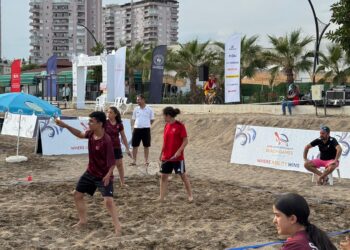 Dünya Bedensel Engelliler Plaj Oyunları Para Air Badminton Müsabakaları Devam Ediyor