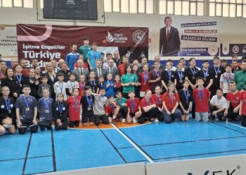 İşitme Engelliler Türkiye Badminton Şampiyonası Sona Erdi