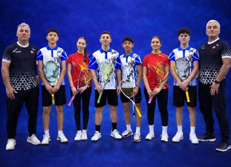 U19 Squash Milli Takımımız Avrupa Yolcusu