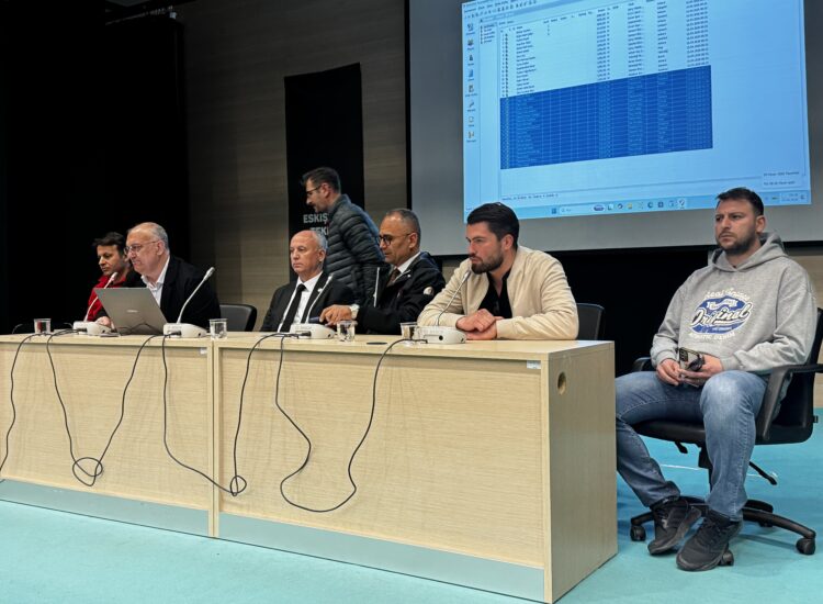 17 Yaş Altı Türkiye Badminton Şampiyonası Teknik Toplantısı Yapıldı