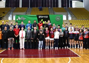 17 Yaş Altı Türkiye Badminton Şampiyonası Sona Erdi