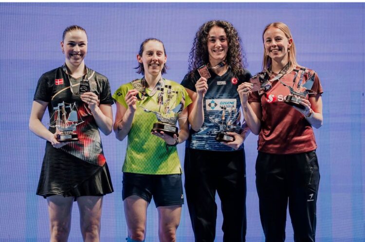 Tek Kadınlarda Avrupa Üçüncülüğü