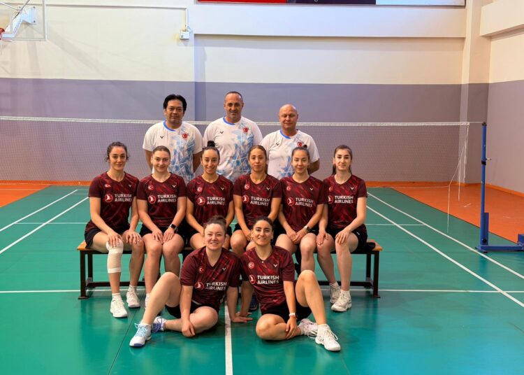 Badmintonda Büyük Heyecan: Milliler Uber Cup İçin Danimarka Yolcusu!