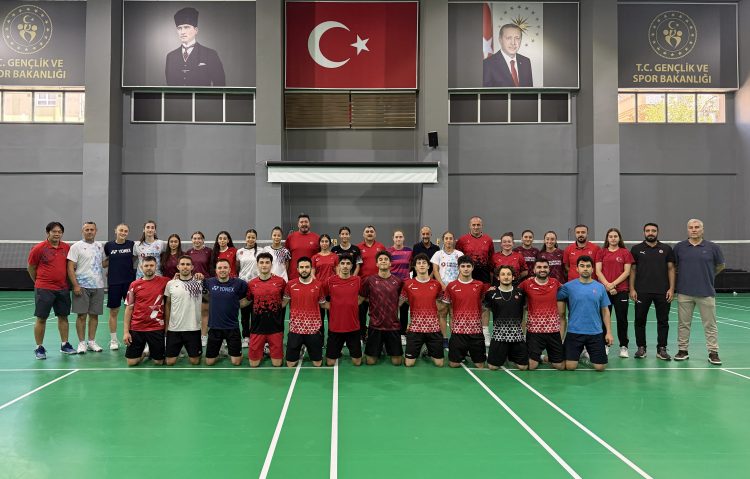 Gençler ve Büyükler Milli Takımımız Hazırlıklarını Sürdürüyor