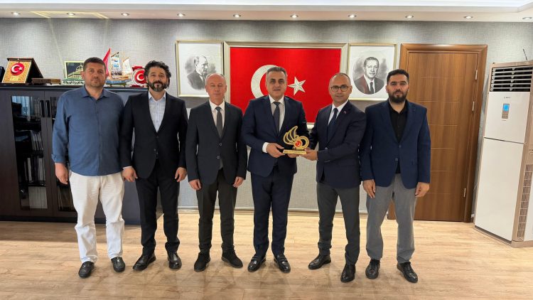 Badminton Federasyonu Yönetiminden İstanbul’da Resmi Ziyaretler