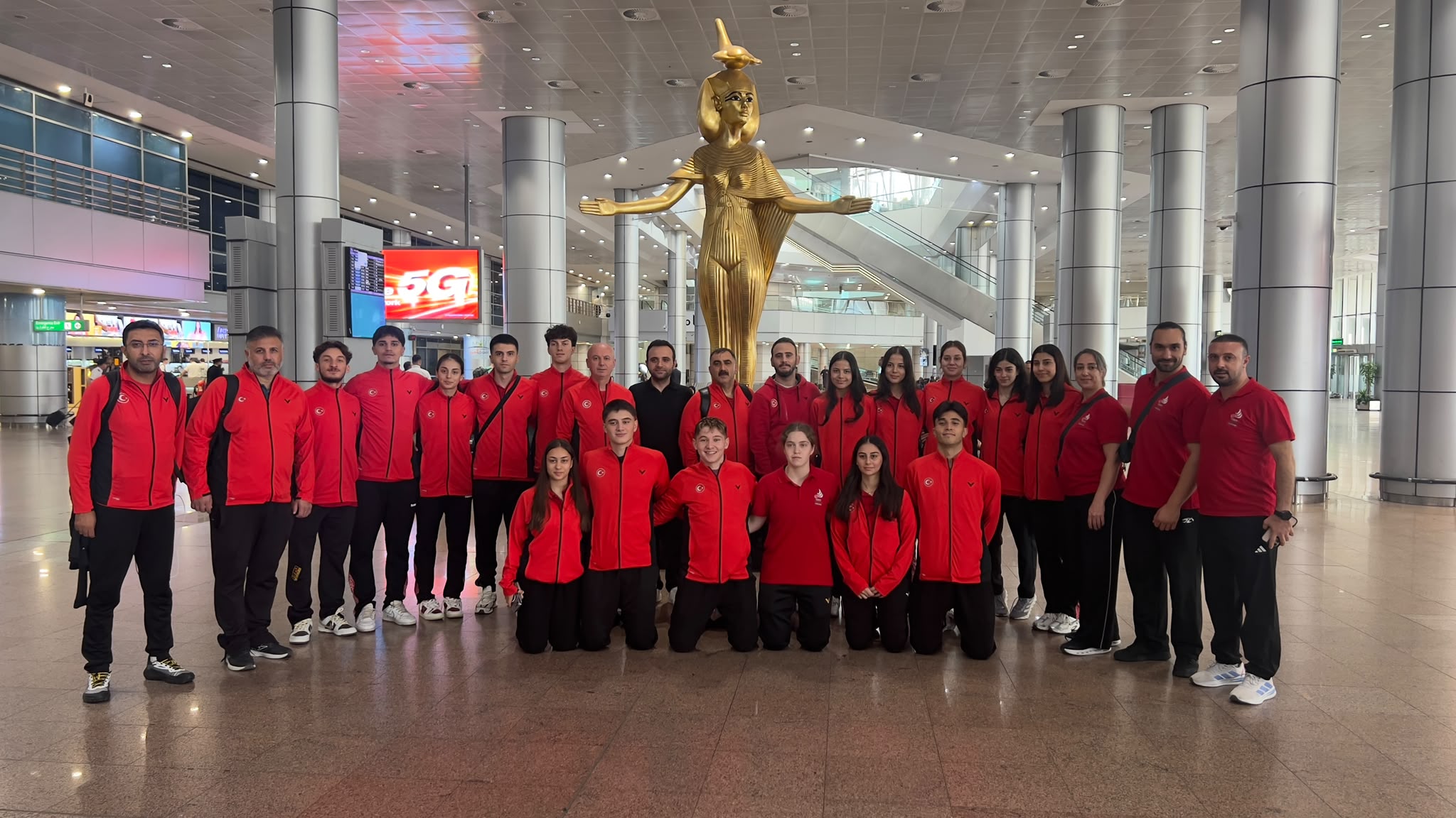 🇹🇷🏸 Badminton Milli Takımımız Dünya Şampiyonası İçin Mısır’da!